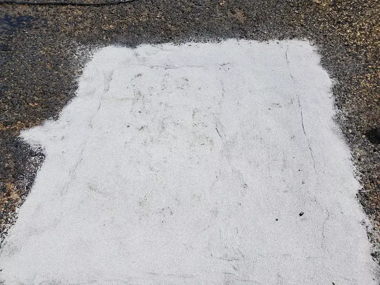 Hot Asphalt - Photo 3