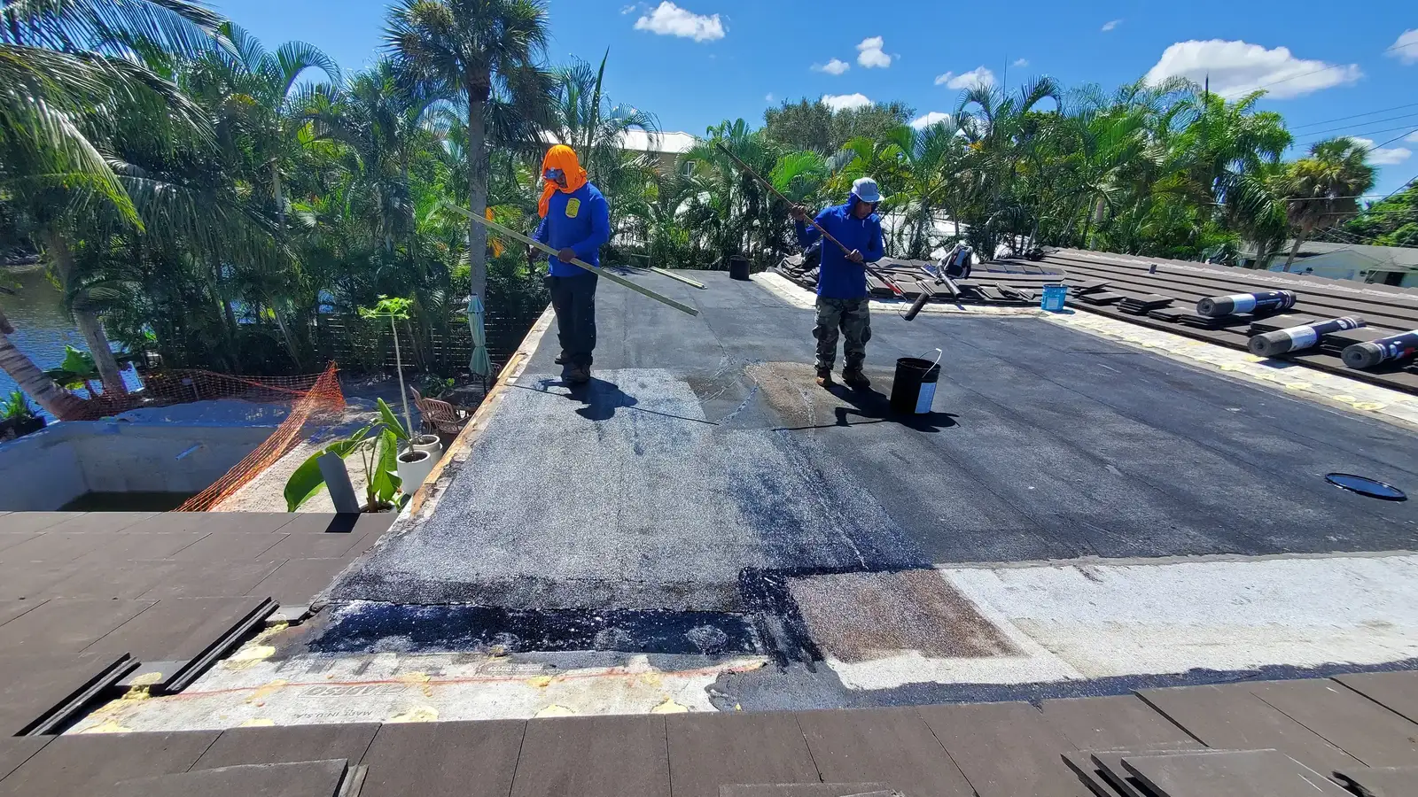 Hot Asphalt Flat Roofs - Photo 9