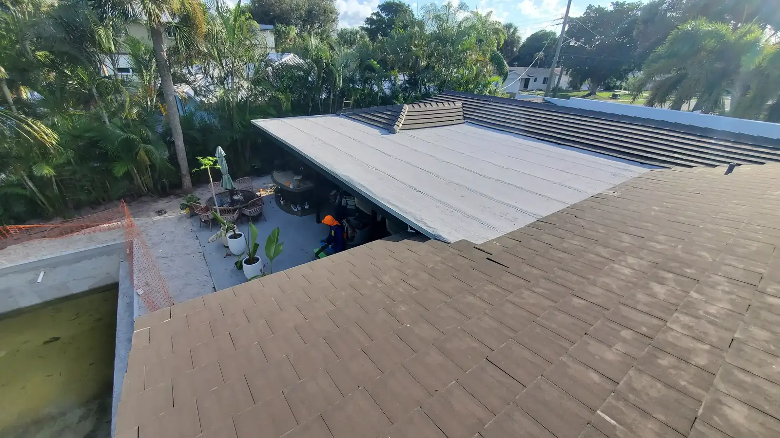 Hot Asphalt Flat Roofs - Photo 2